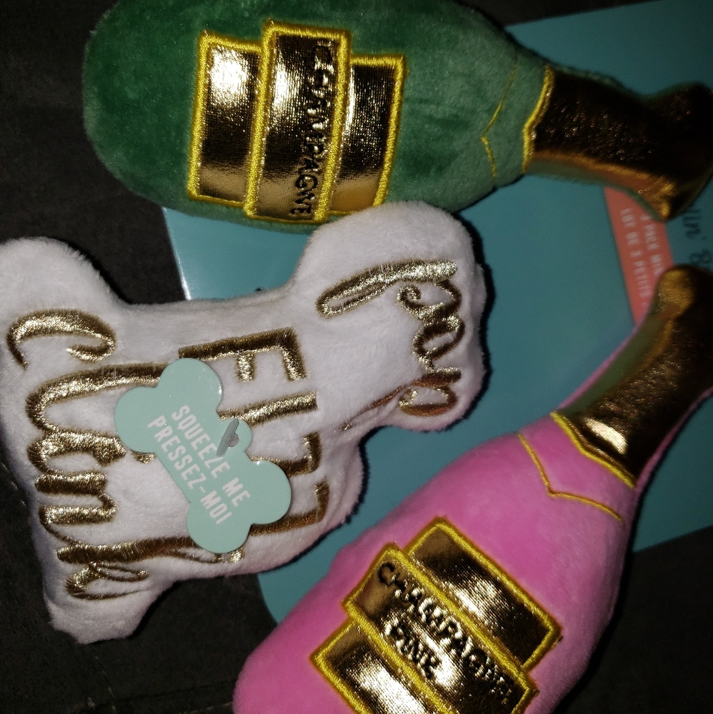 Fringe Champagne Dog Toy - Picture 2 of 2